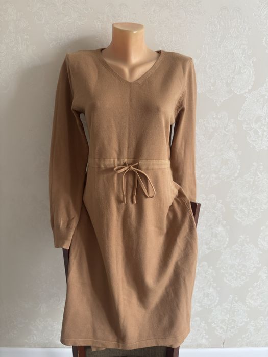 Трикотажные платье