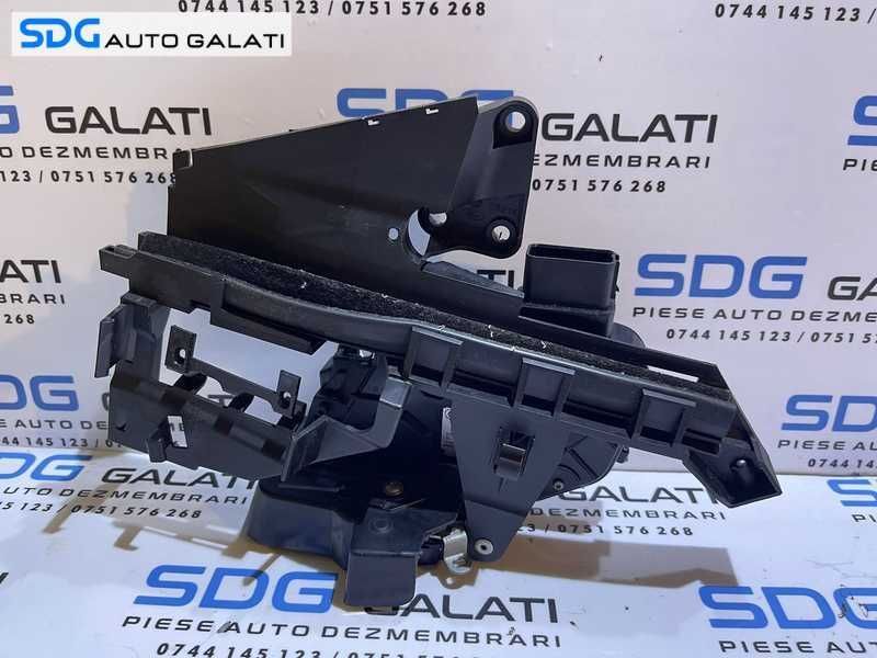 Broasca Incuietoare Usa Portiera Dreapta Spate Ford Kuga 1 2008 - 2013 Cod 8V4A-S26412-EA