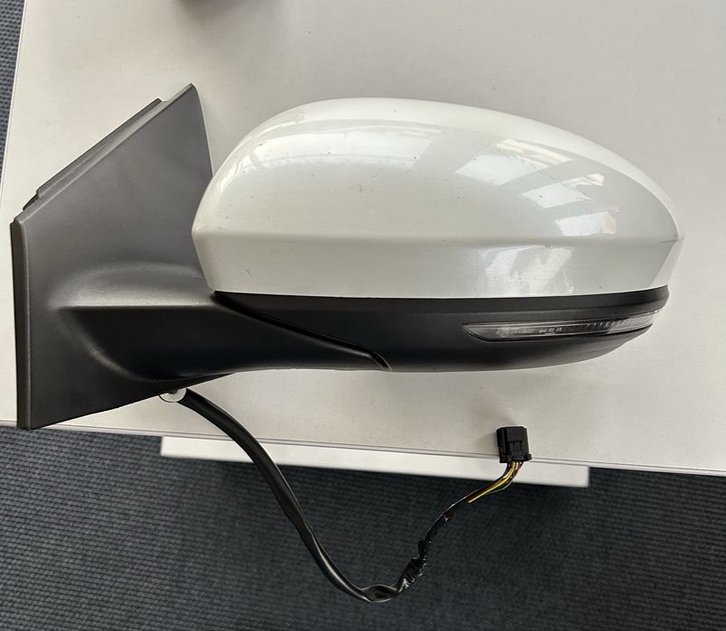 Vand oglinda laterala completa partea stanga Megane 4 Sedan 2018