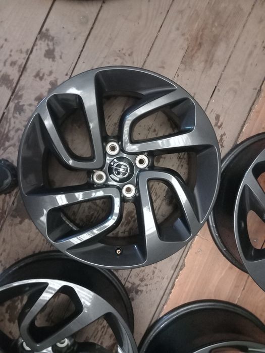 Jante opel corssland x  r16 4x108 is 20