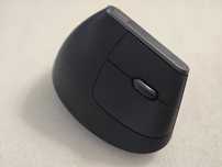 Mouse bluetooth Logitech MX Vertical, Gri, 4000 DPI USB-C - poze reale