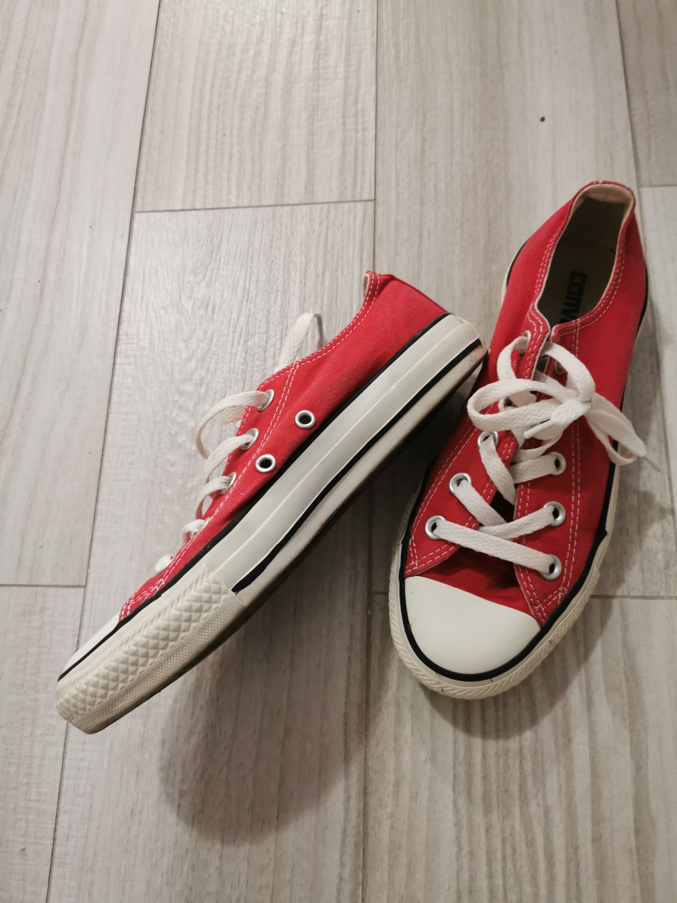 Vand tenisi Converse