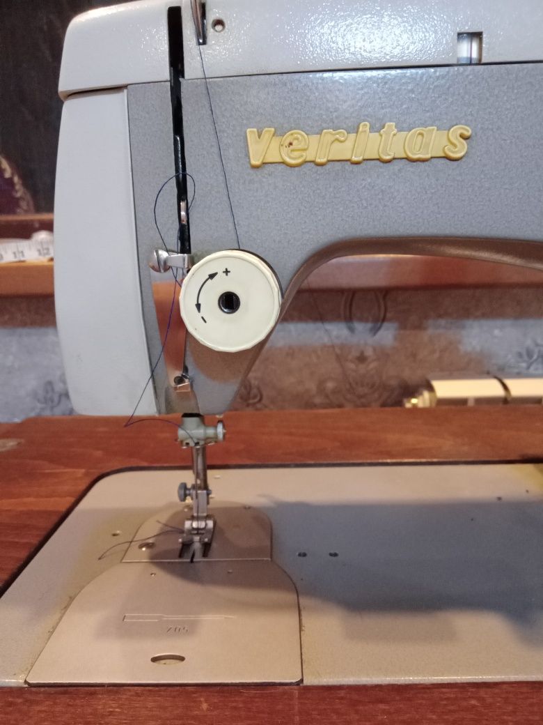 Немецкая швейная машинка