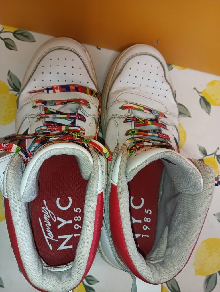 Tommy Hilfiger N 43 - 35 лв