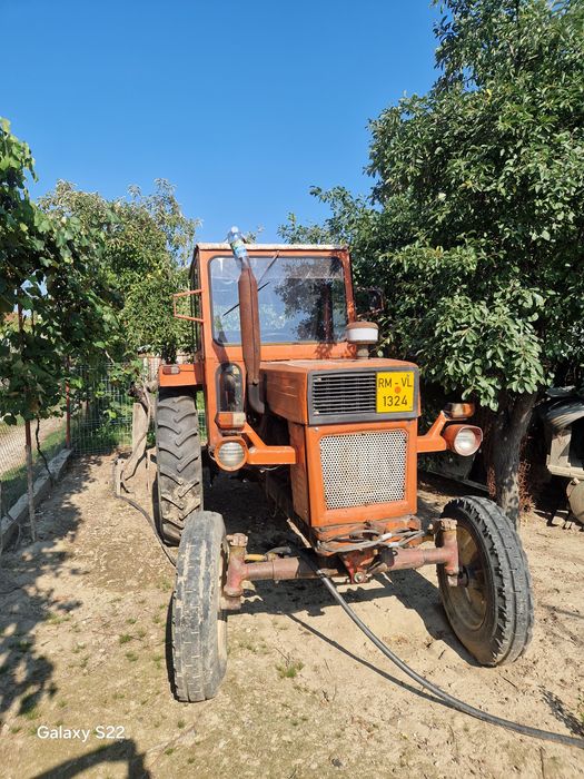 Tractor u650.carte. identitate.fiscal