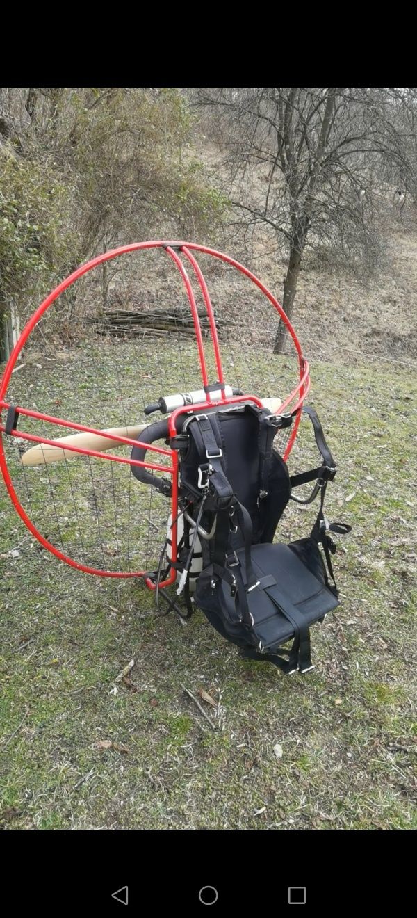 Paramotor Hirth F36