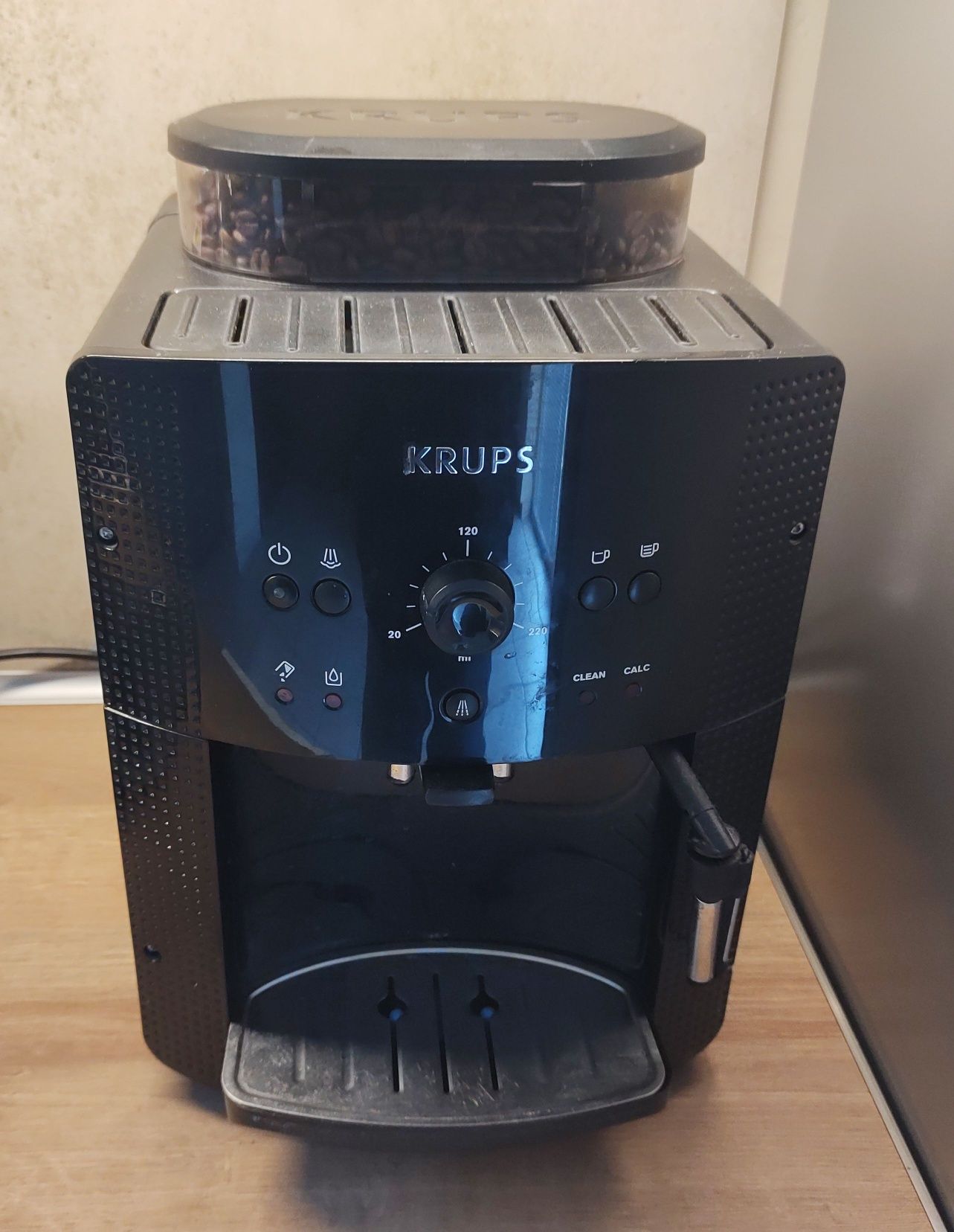 Кафе машина (робот) KRUPS