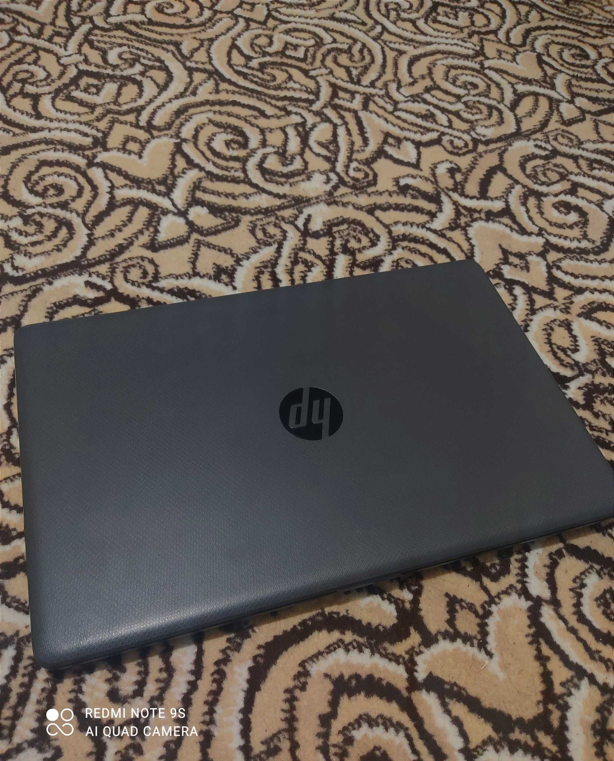 Notebook HP ( 1 TB) + SSD 256