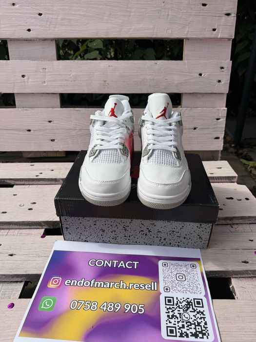 Jordan 4 White Oreo (Marimi: 42,45)