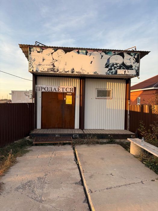 Магазин из двух контейнеров 5*6м.