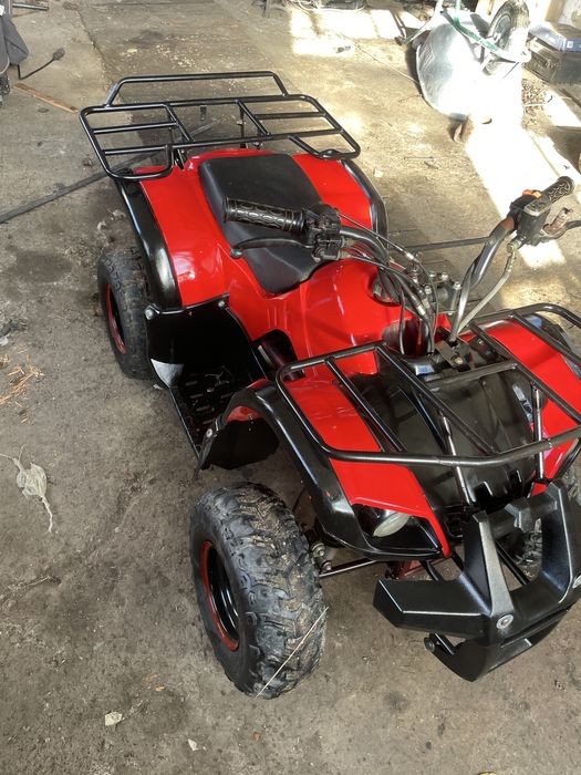 Atv 125 cc  merge foarte bine