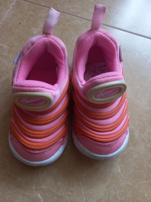 Pantofi Nike, măsura 22