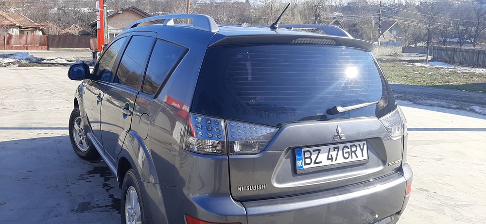 Vand urgent Mitsubishi Outlander