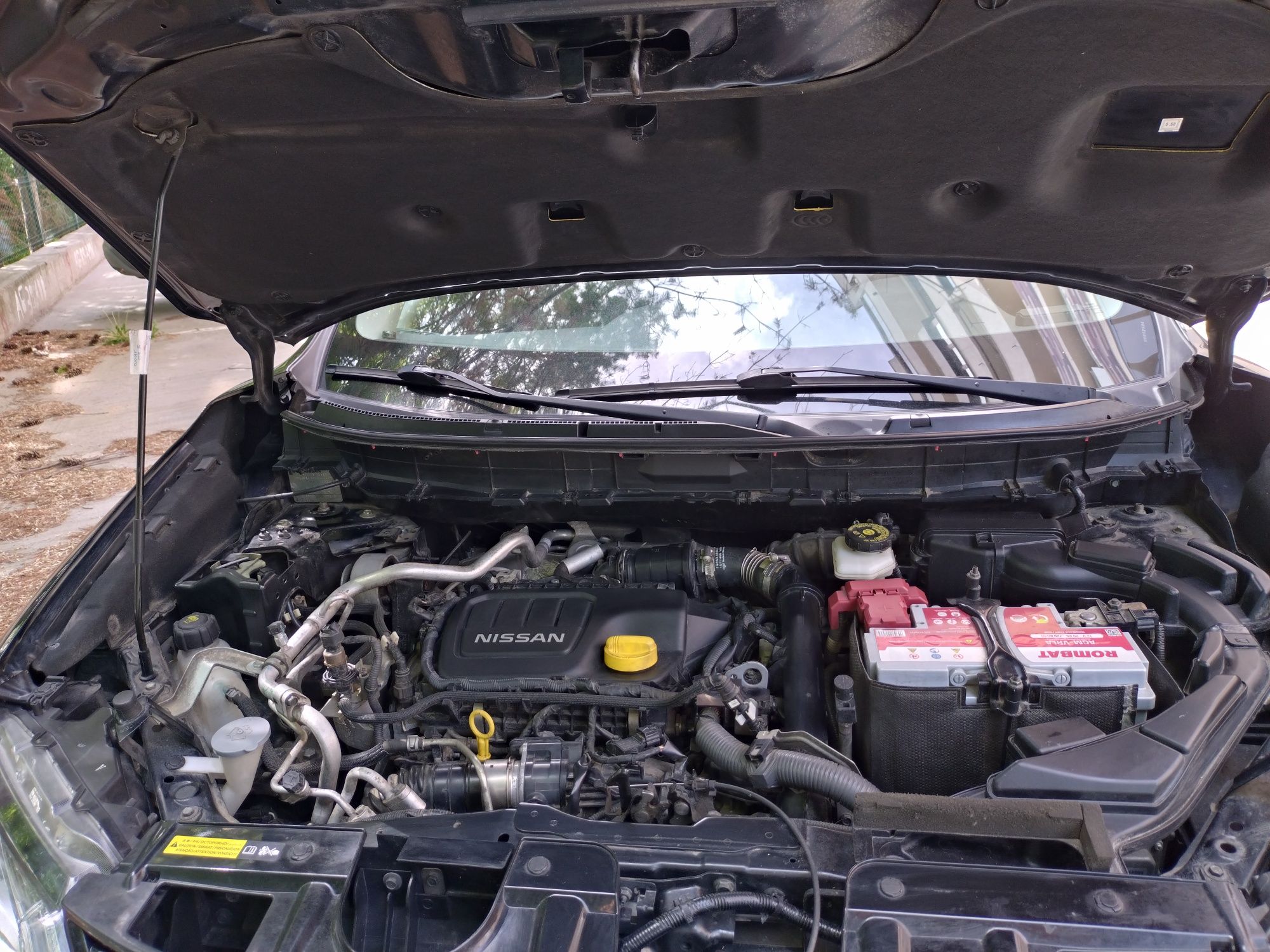Nissan Xtrail  1.6 D unic proprietar. 2 rânduri de roti