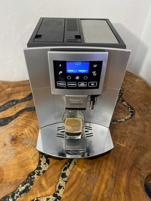 expresor / espressor cafea delonghi perfecta touch