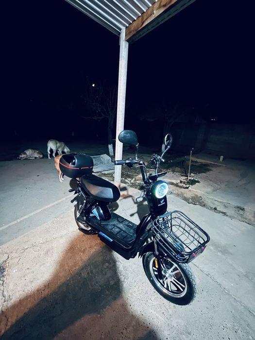 Электроскутер сатылады