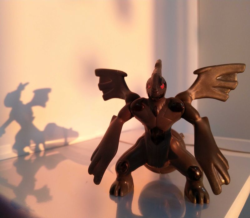 Figurina Pokemon Zekrom