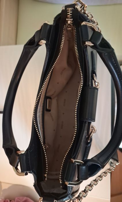 Чанта Guess оригинална
