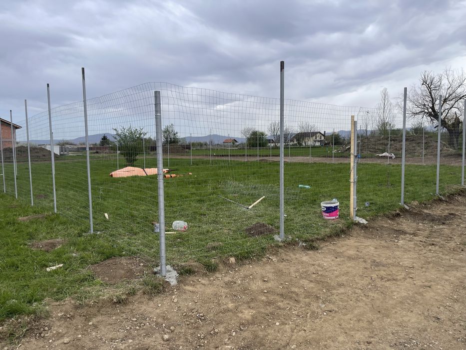 400/800mp Teren Harman aproape de centru cu UTILITATI