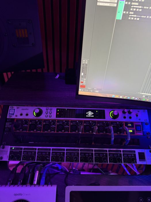 Vand placa de sunet UAD Apollo 8x FireWire&Thunderbolt