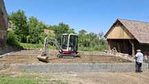 Prestări  servicii  miniexcavator  și basculanta
