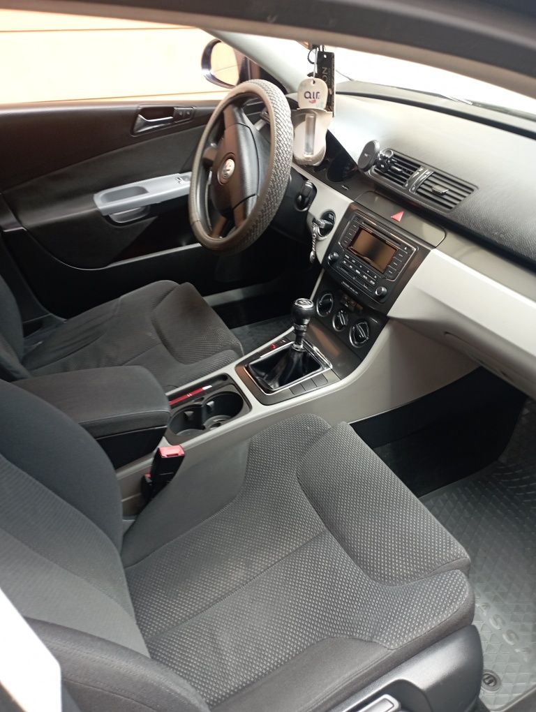Vand VW PASSAT B6 2007