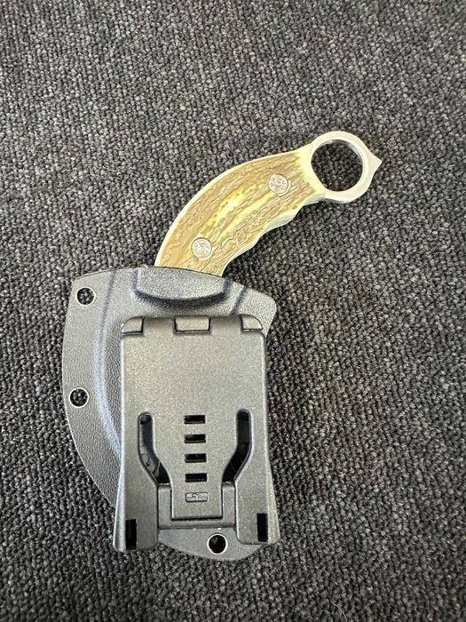 Продавам ножове: Gerber Assassin's Creed; Scorpion Claw; джобен нож