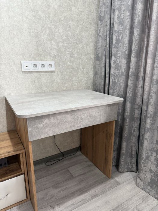 Продам стол в хорошем состоянии