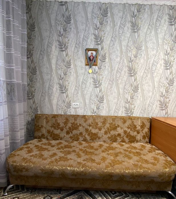 Продам диван в хорошем состоянии