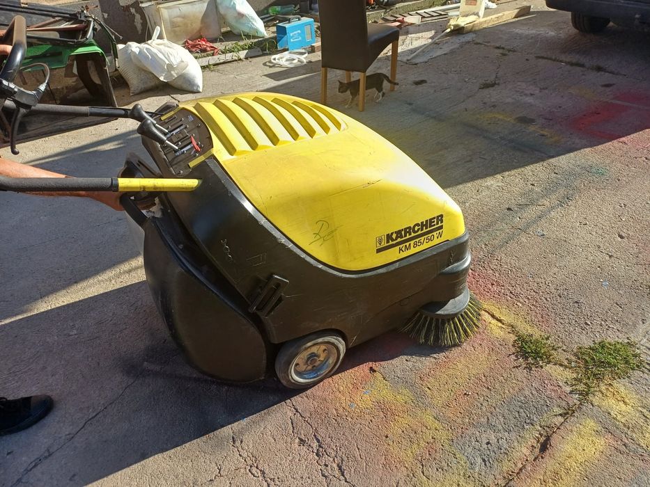Karcher matura  hale curti mari