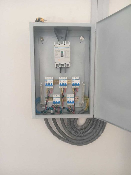 Услуги по монтажу и обслуживанию вентиляционных и климатических систем