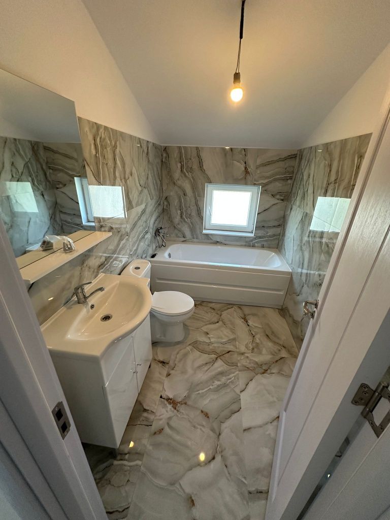 Proprietar vând casa duplex 1/2 in Ghiroda zona Slavic