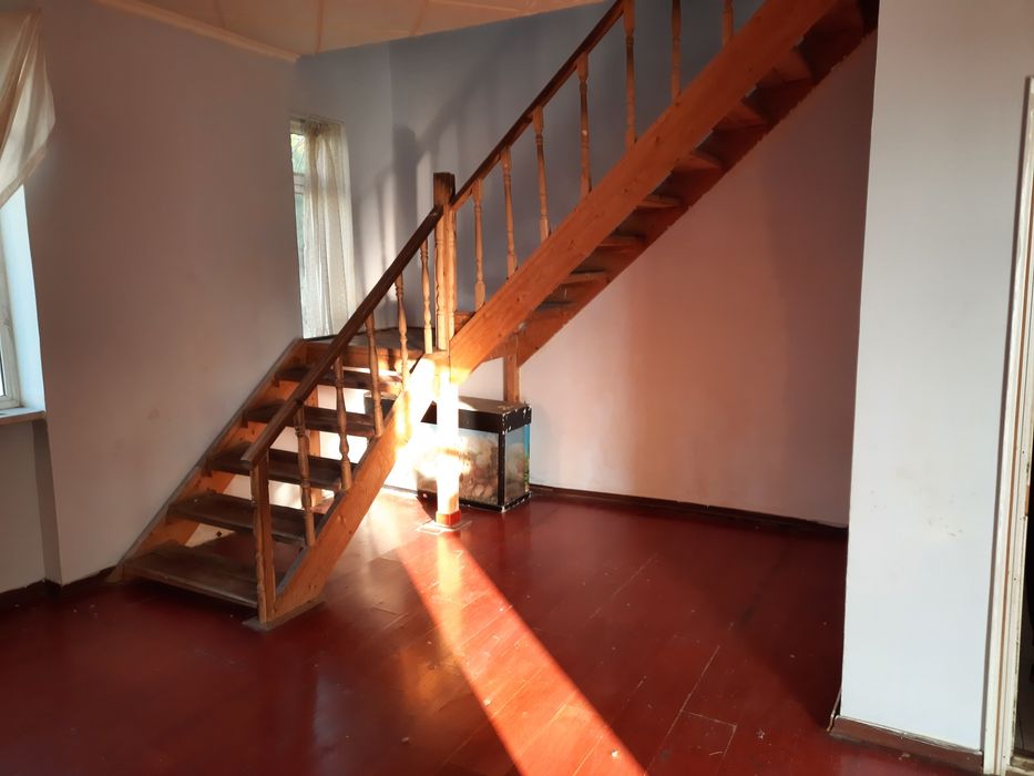 Дом  - Учхоз,Геофизика  4 сот 4 комн