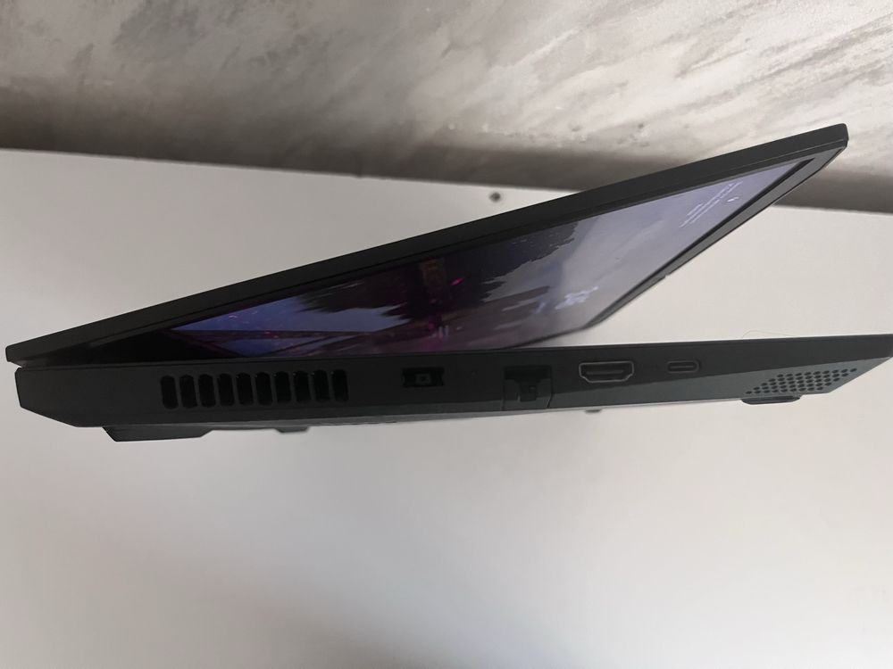 Leptop de gaiming Lenovo IdeaPad Gaming 3