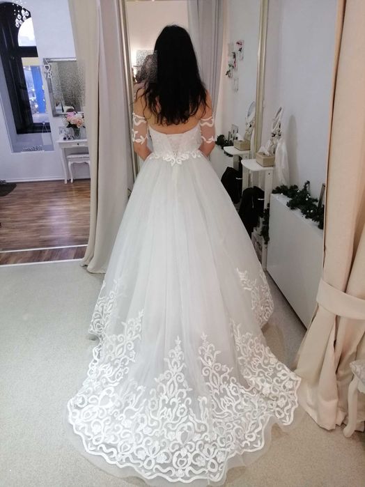 rochie de mireasa Milla Nova, deosebita, marimea 38-40