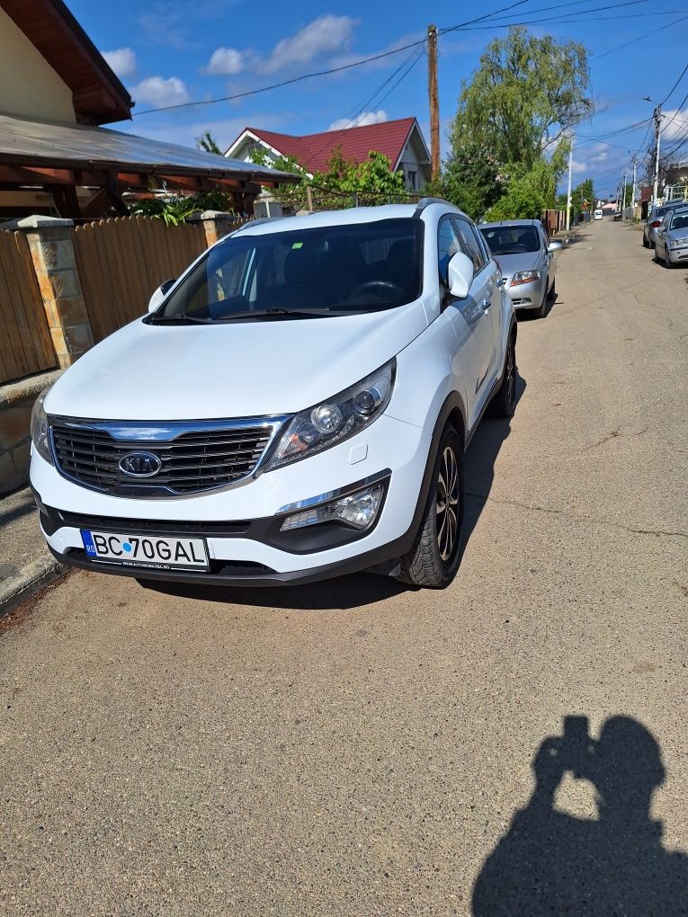 Kia Sportige motor 2L diesel an 2012