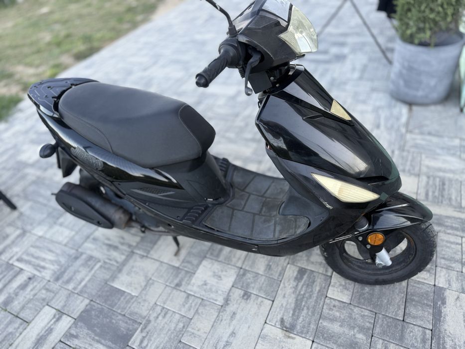 Scuter 50cmc • An 2015 • 55 km\h • impecabil