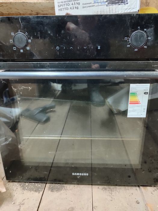 Духовая печь Samsung