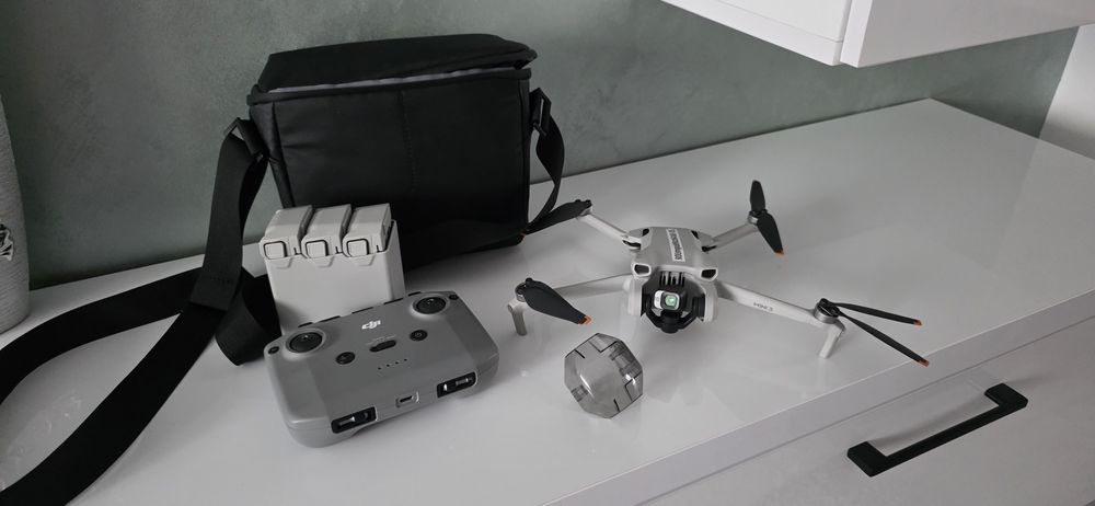 Drona DJI Mini 3 ,4K HDR