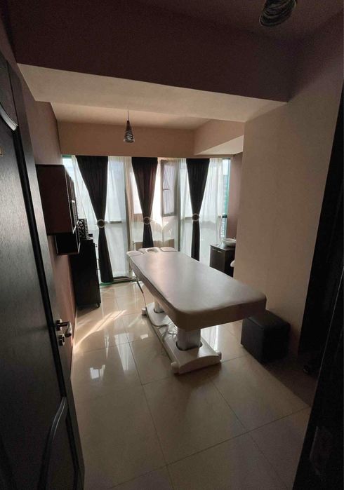 Inchiriez camera gene 1 post frizerie-coafura+1 post manichiura