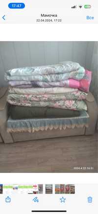 Продам перину одеяла подушки
