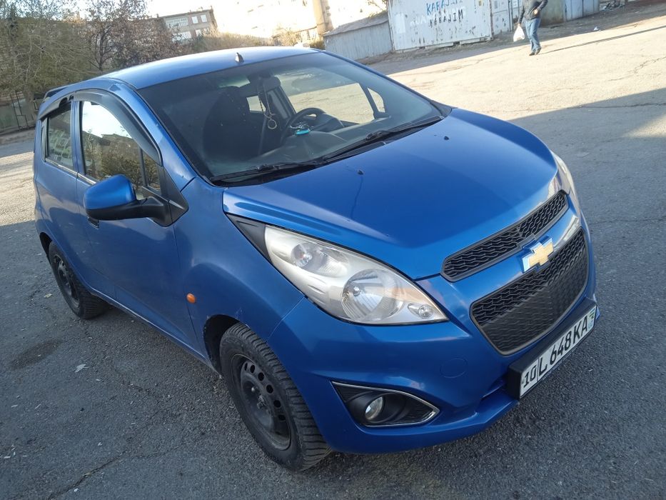 Продаётся спарк 2011