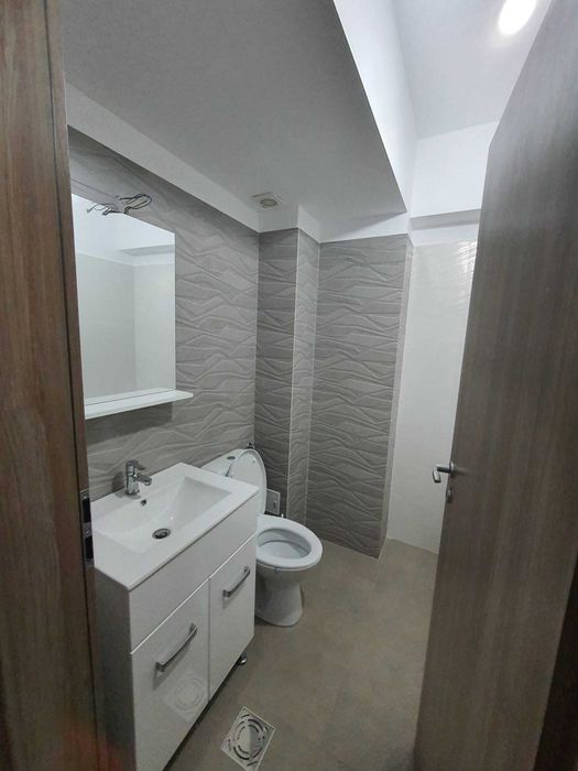 APARTAMENT PRELUNGIRE GHENCEA,  bloc NOU,mobilat si utilat complet