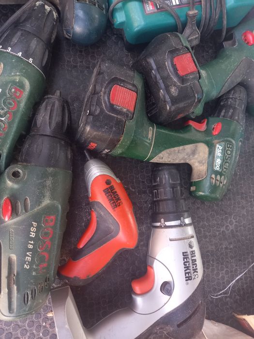 Винтоверти Bosch, Makita