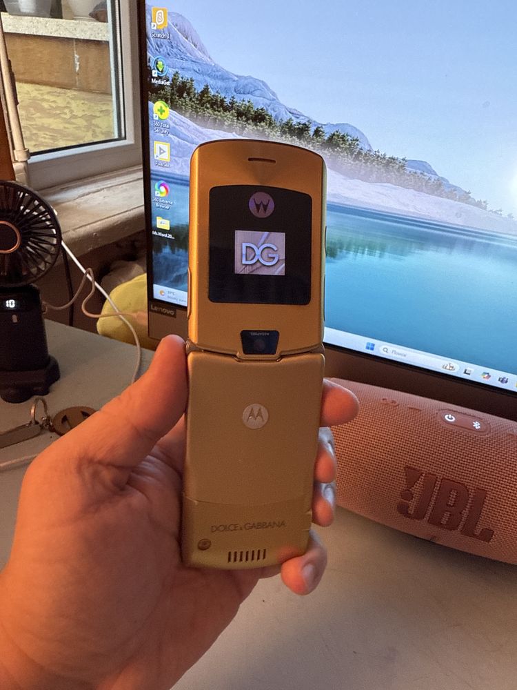 Motorola razr v3i