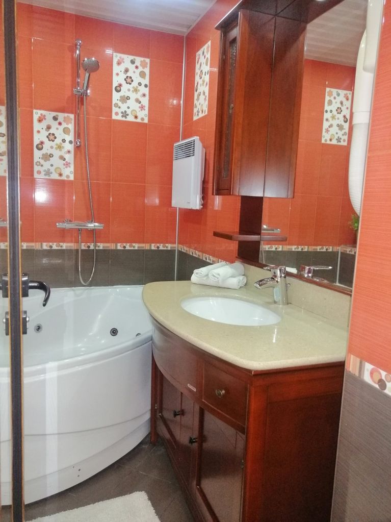Дава се под наем Двустаен апартамент в Несебър - 69 кв.м за 280.5 € - Снимка #5