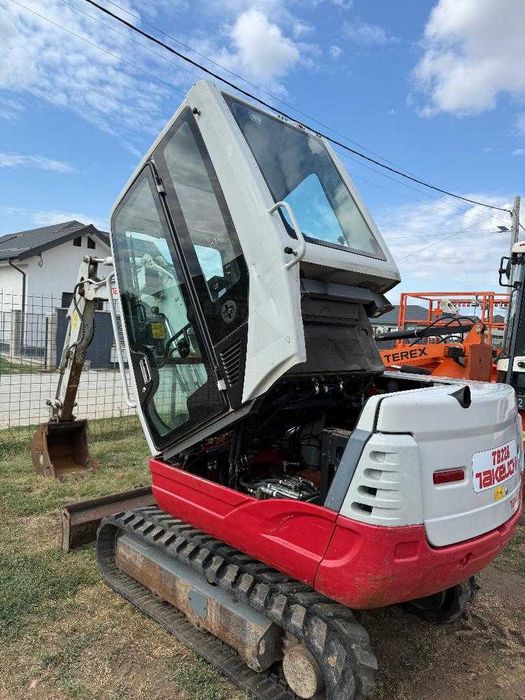 miniexcavator takeuchi tb 228