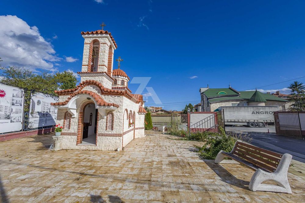 Продава луксозен, 2- стаен апартамент в гр. Елин Пелин