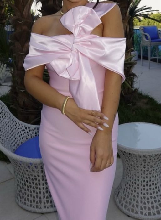 Rochie eveniment roz