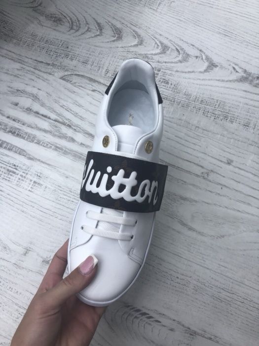 Adidasi Louis Vuitton dama/piele naturală/certificat autenticitate/